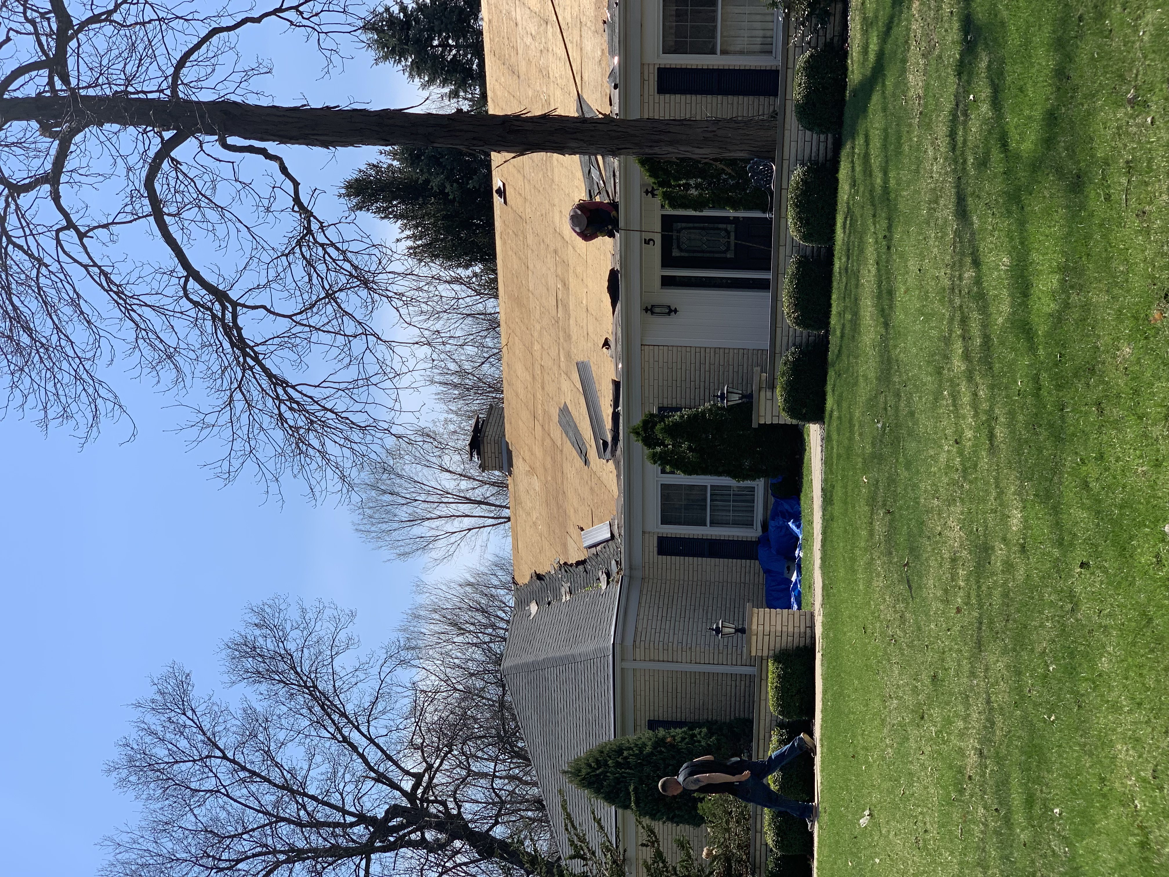 Roofing services by WaterpROOFessional Roofing Inc.